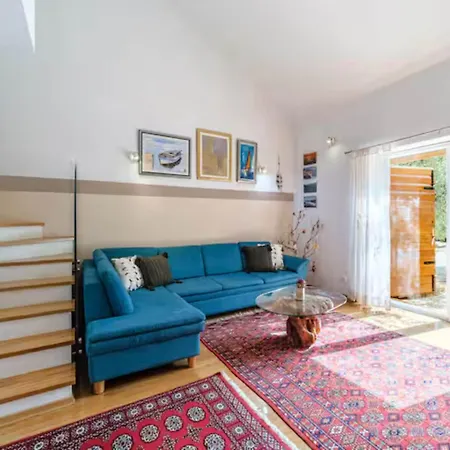 Prázdninový dům House Of The Sun - Three Bedroom With Pool *