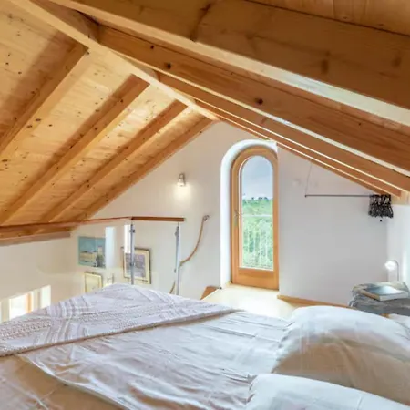 Prázdninový dům House Of The Sun - Three Bedroom With Pool Sutivan